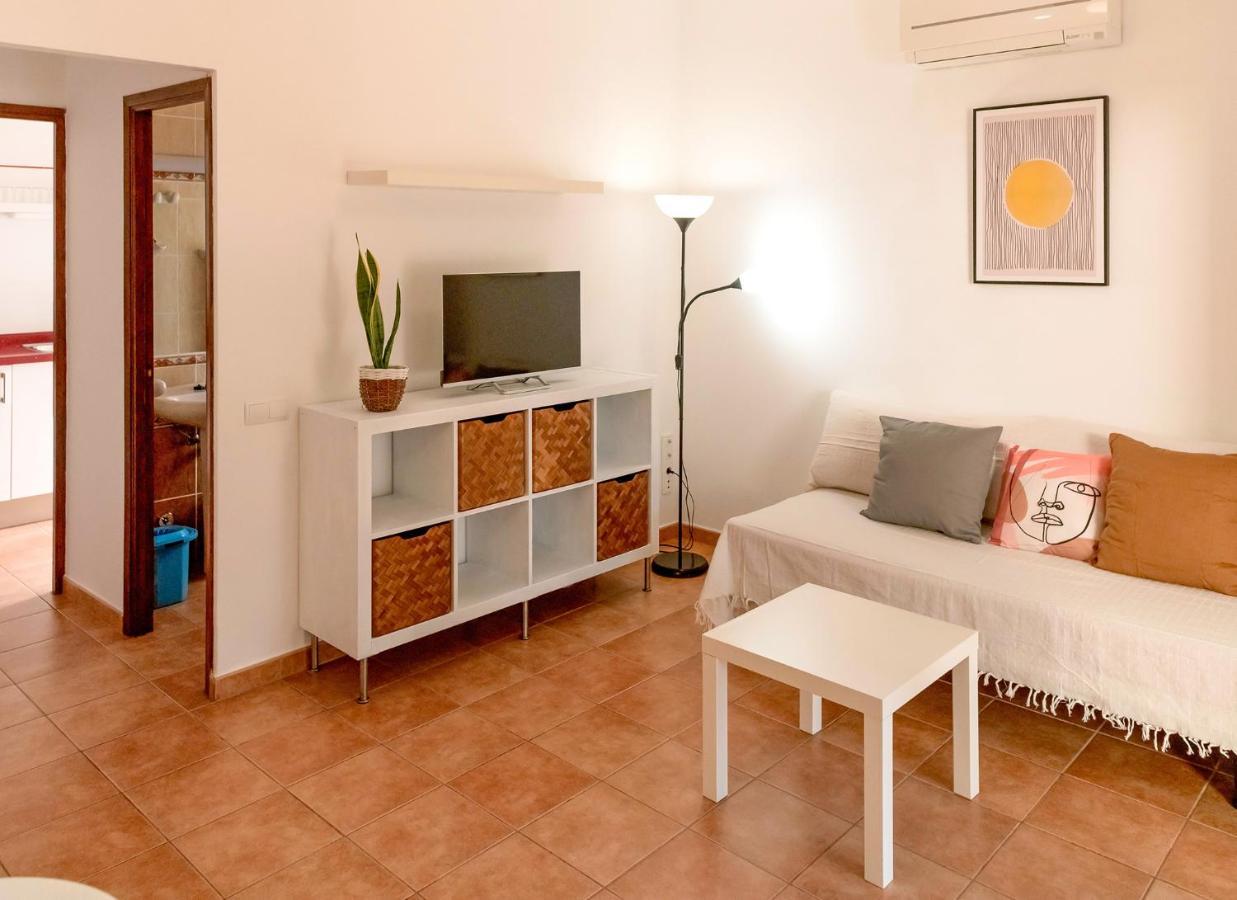 Apartamentos El Pino - Formentera Break Es Caló Exterior foto